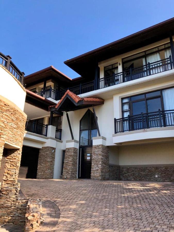 Вилла Views At Zimbali Баллито Экстерьер фото